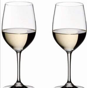 Pair RIEDEL VINUM VIOGNIER/CHARDONNAY wine glasses